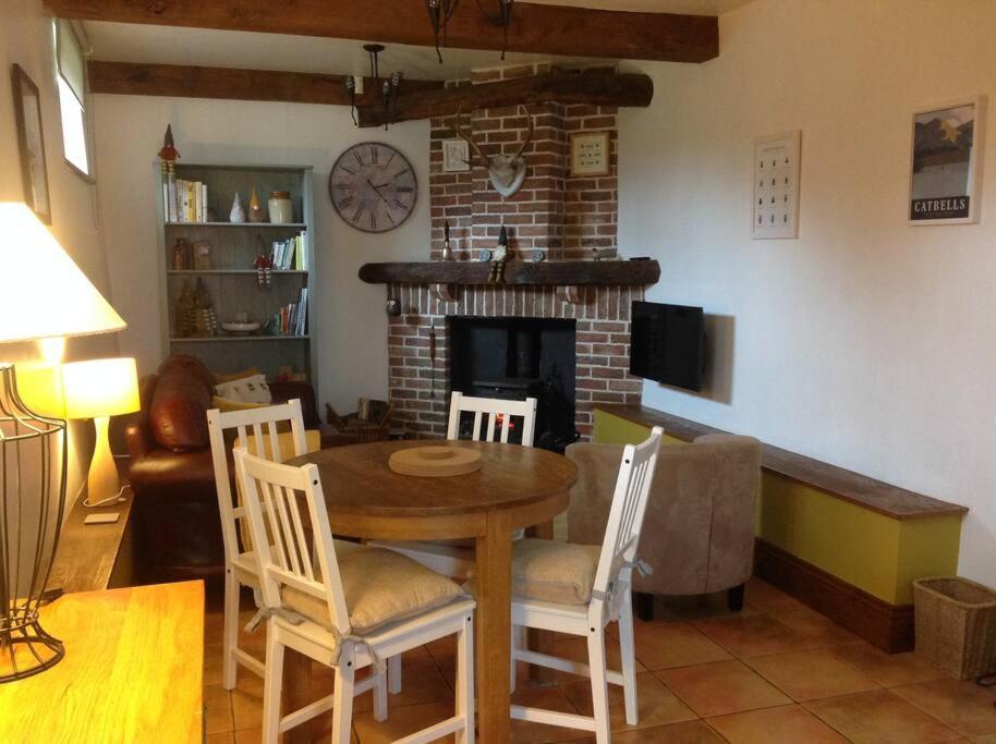 The Hayloft. Entire Barn Conversion Near Keswick Applethwaite Ngoại thất bức ảnh